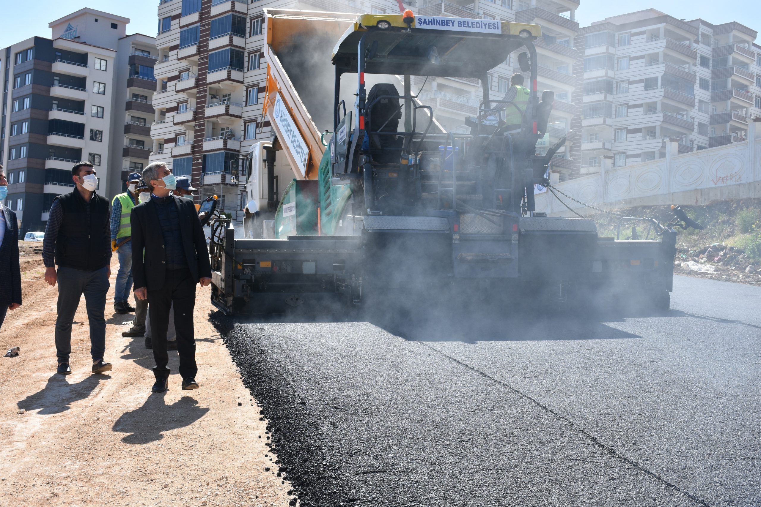 ŞAHİNBEY’DE ASFALT SEZONU BAŞLADI