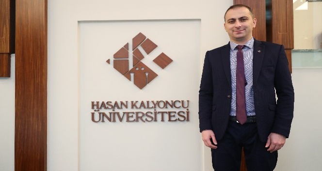 Prof. Dr. Mehmet Lütfi Yola, HKÜ ailesine katıldı