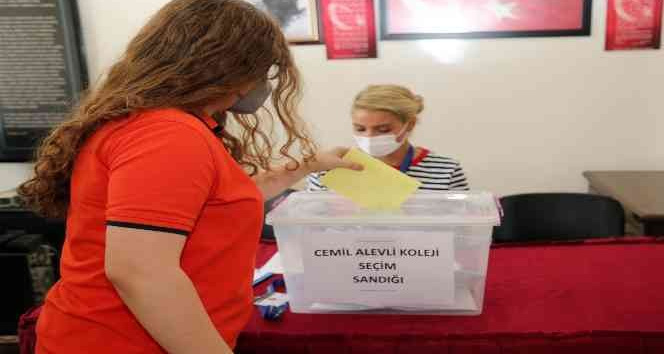 Gaziantep Kolej Vakfı Özel Liseleri seçim heyecanı