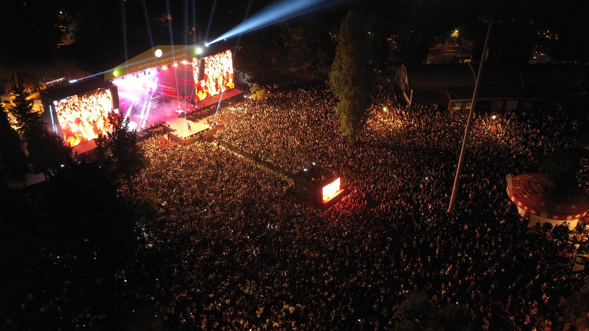 GASTROANTEP KÜLTÜR YOLU FESTİVALİ’NE 1 MİLYON 200 BİN ZİYARETÇİ KATILIM SAĞLADI