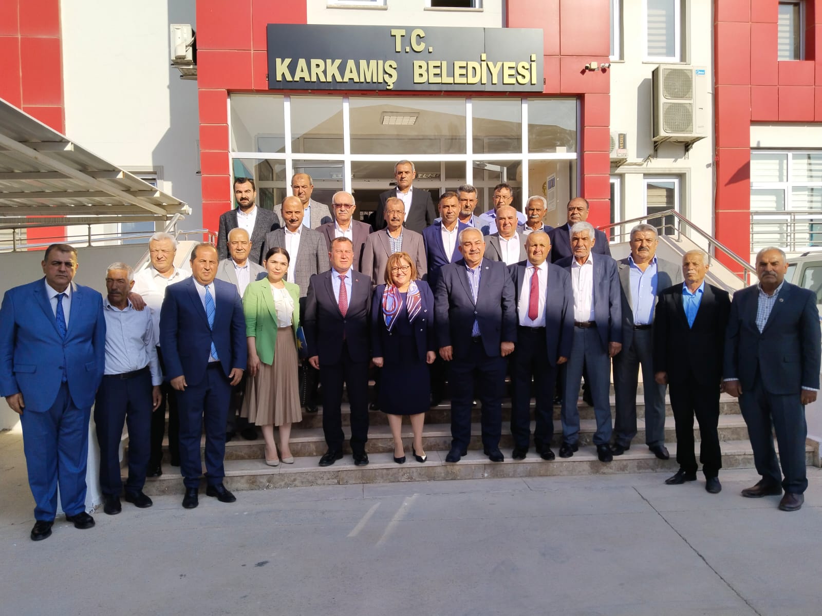 Meclis Karkamış'da toplandı