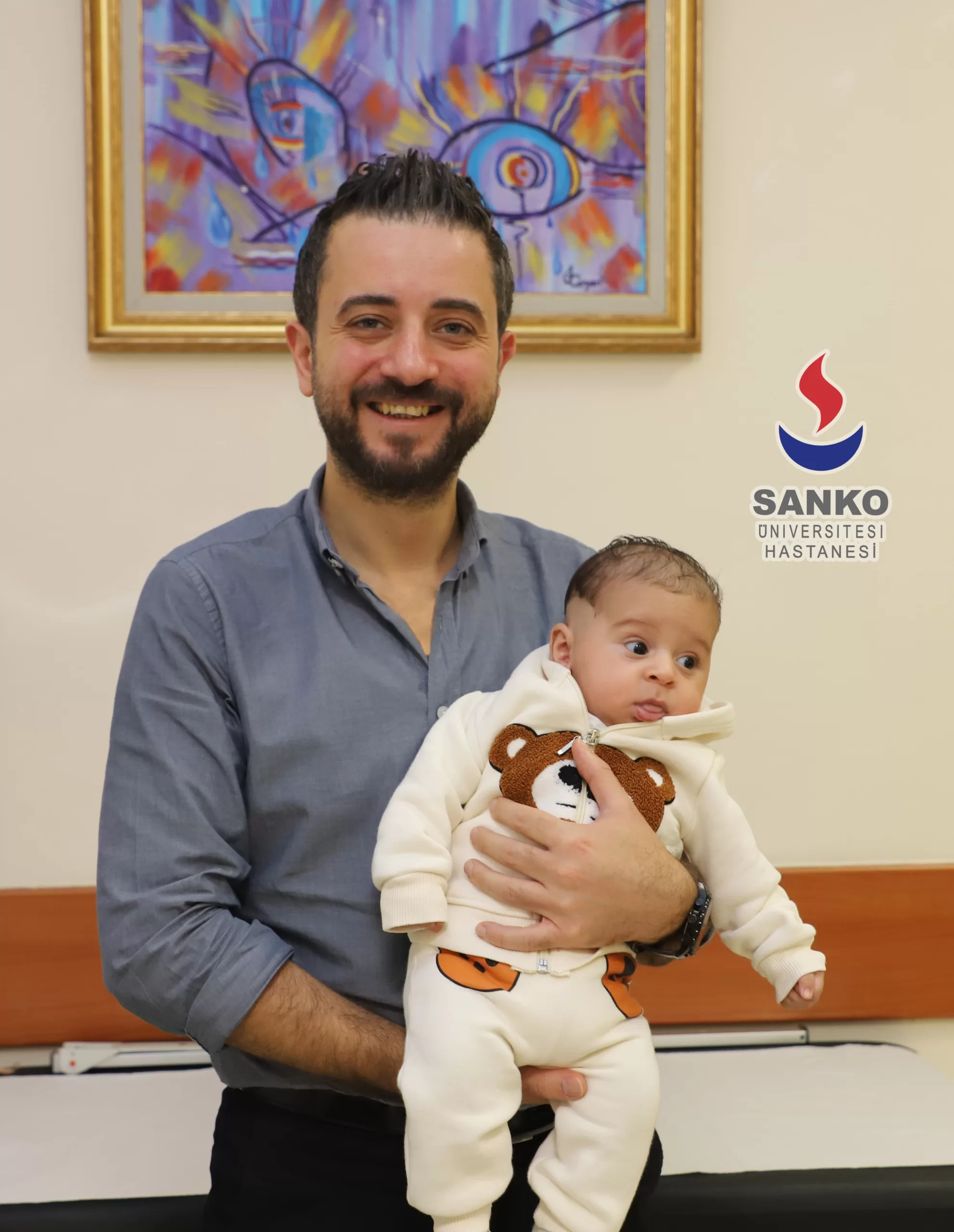 SANKO'DA BEBEĞE AMELİYATSIZ KULAK ŞEKİLLENDİRME TEDAVİSİ