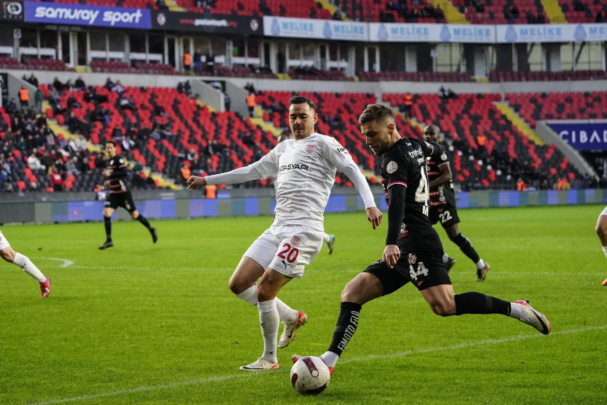 Galibiyeti Koruyamıyoruz : 2-2