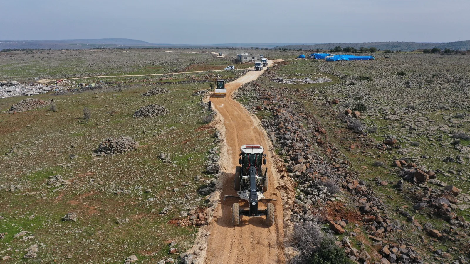 FADILOĞLU; İŞLENMEYEN ARAZİ BIRAKMADI, TÜM ARAZİLERİ TARIMA KAZANDIRDI  