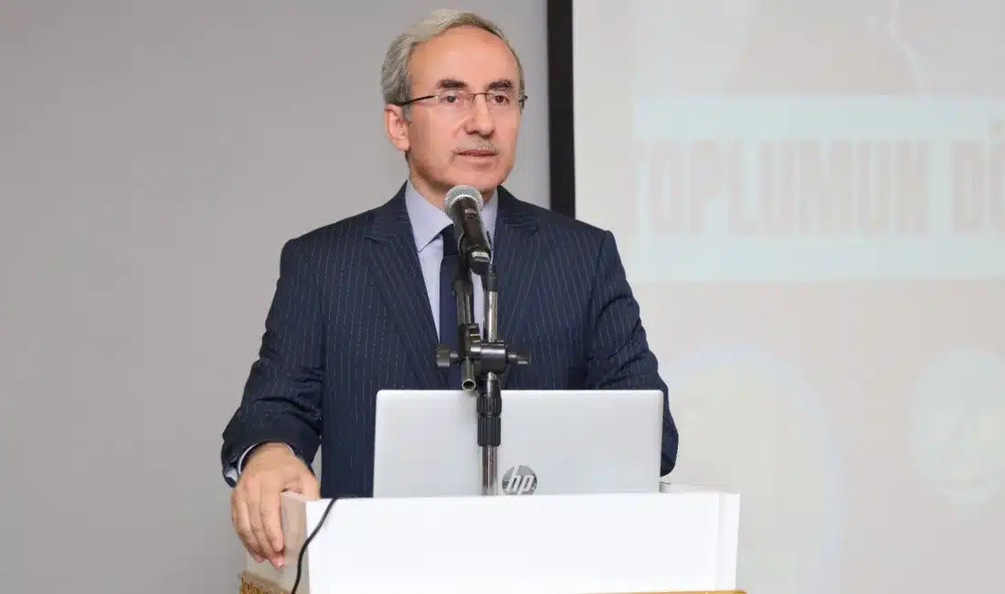 GİBTÜ Rektörü Prof. Dr.