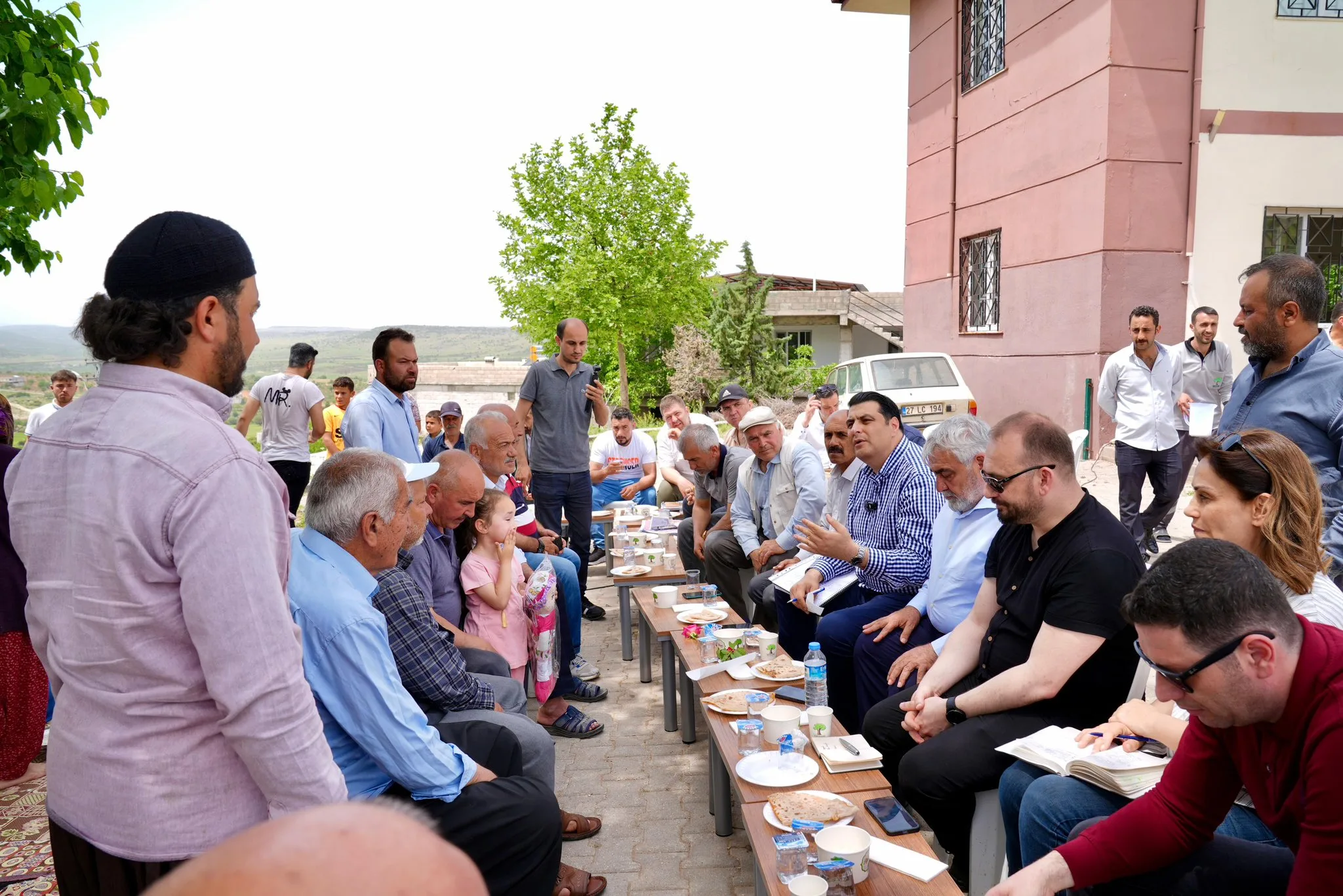 Umut Yılmaz'Dan Hem Teşekkür Hem Iş