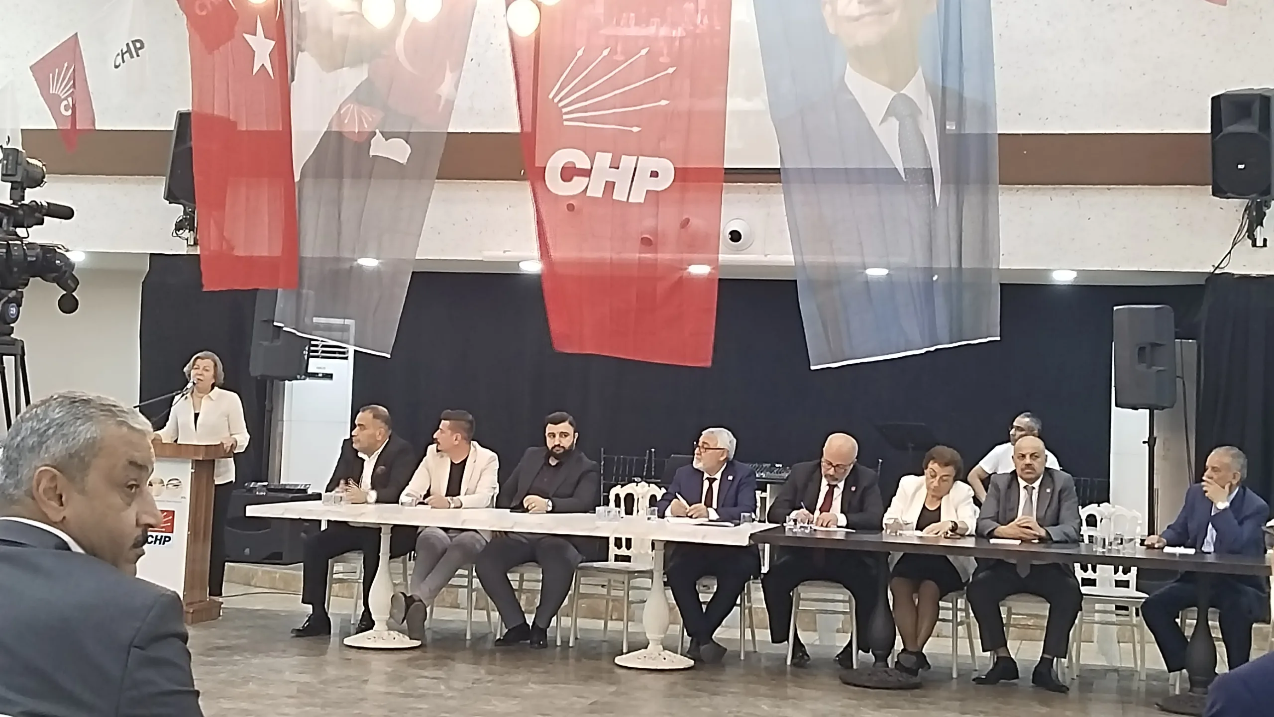 Chp'De Sabır, Saygı Ve Iktidarlık Toplantısı