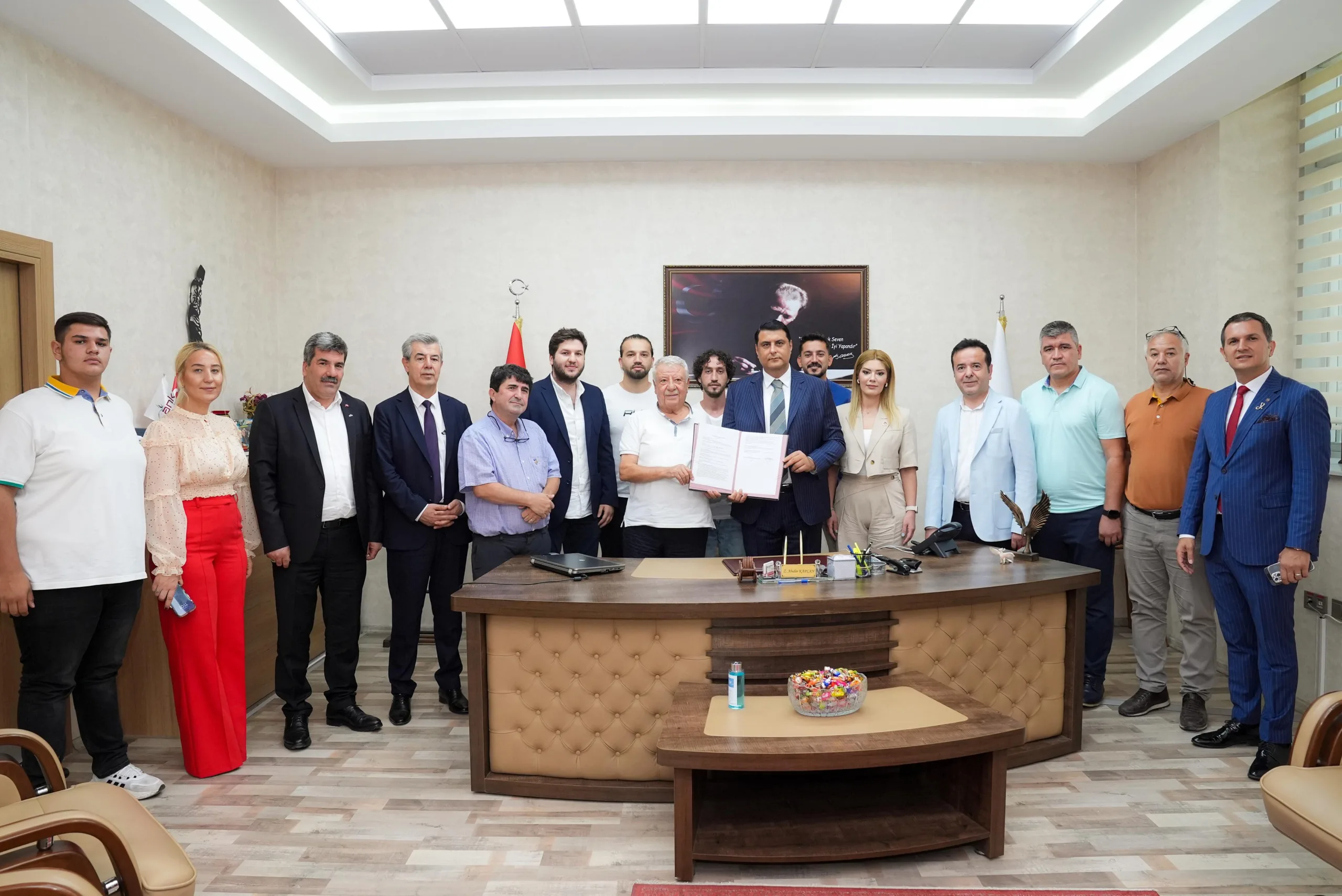 ANKA HASTANESİ, ŞEHİTKAMİL BELEDİYESPOR KULÜBÜ’NE SPONSOR OLDU