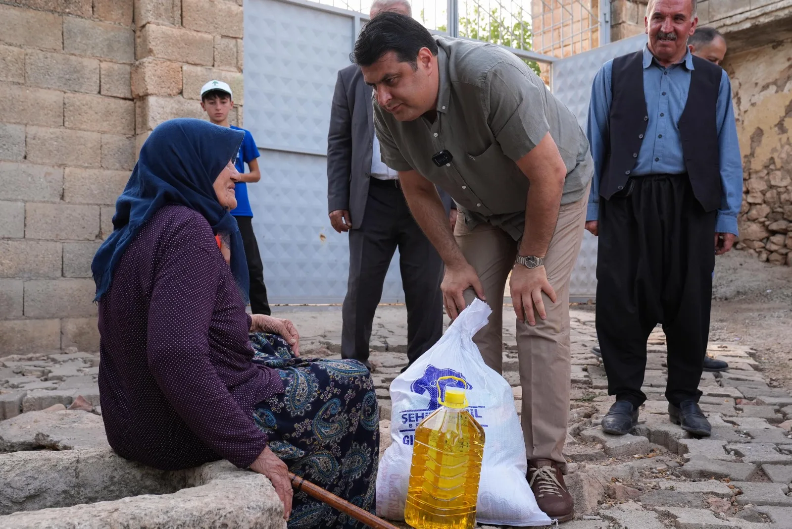 KRİZ DÖNEMİNDE UMUT YILMAZ’DAN ANLAMLI DESTEK