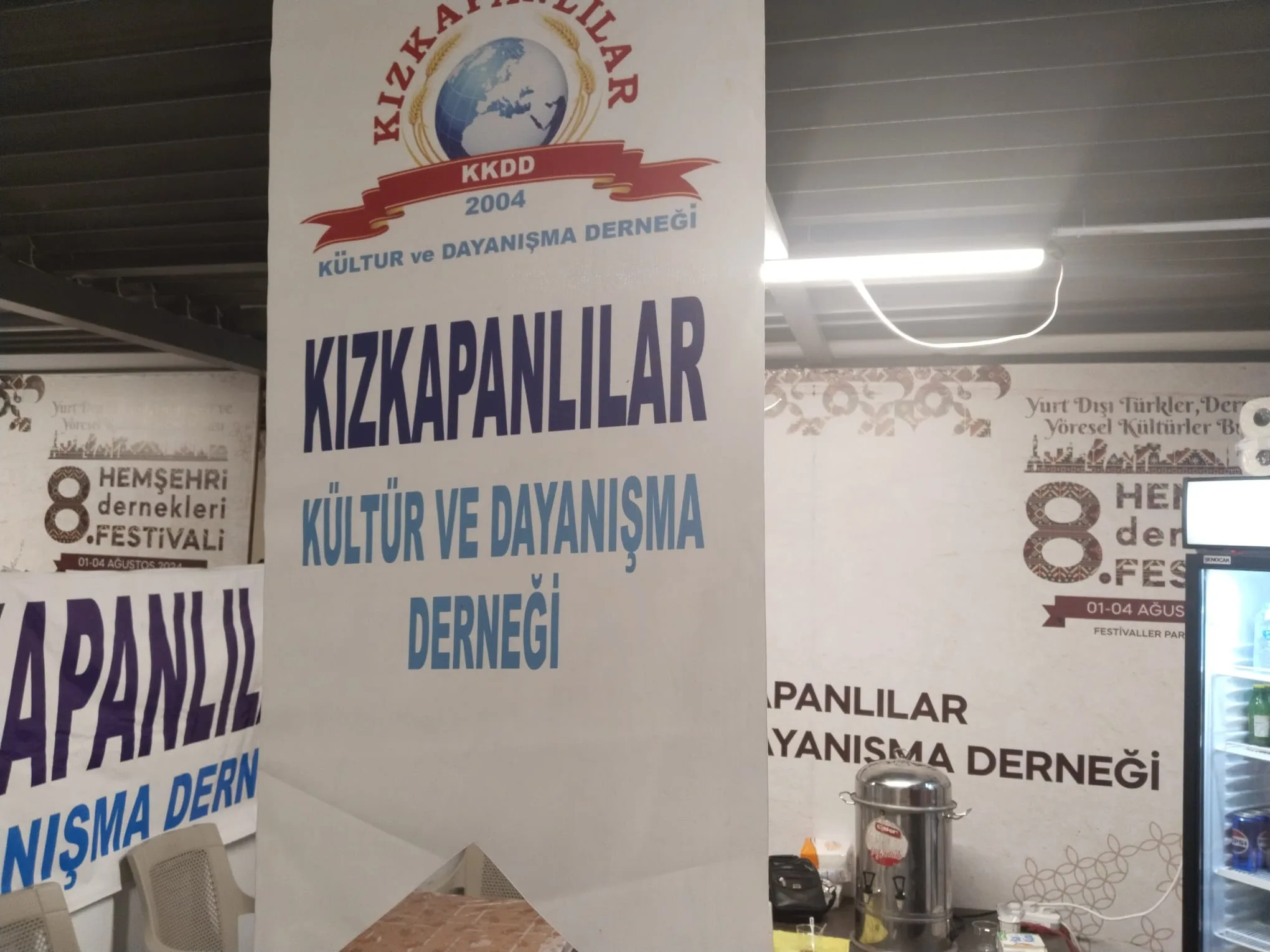 8. Hemşeri̇ Dernekleri̇ Festi̇vali̇ Başladi