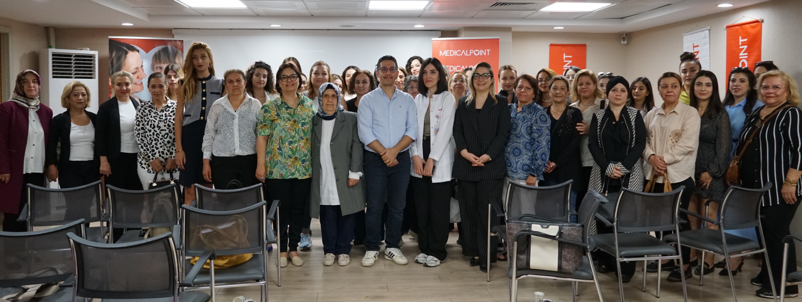 Medical Point'te HPV Virüsü ve Aşıları Üzerine Eğitim Semineri düzenlendi.