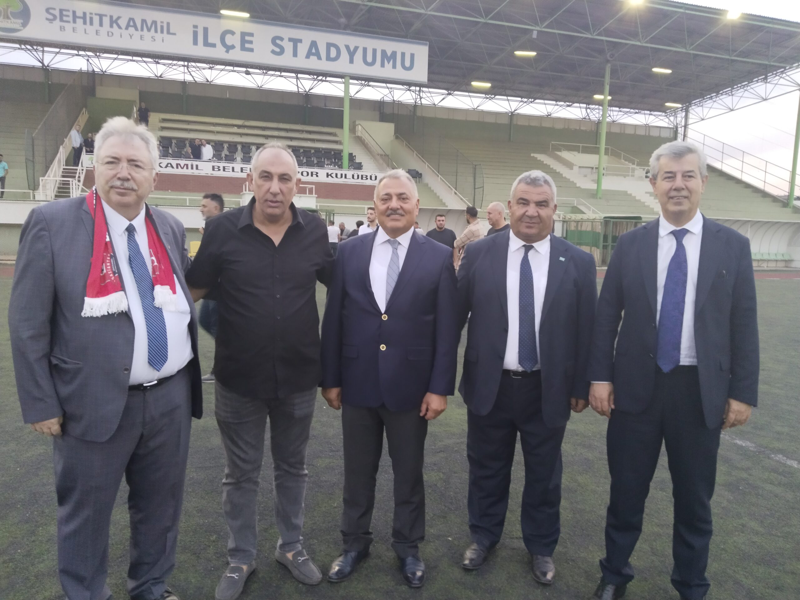 AV. AHMET YILMAZ'IN ŞANINA YAKIŞIR FUTBOL TURNUVASI