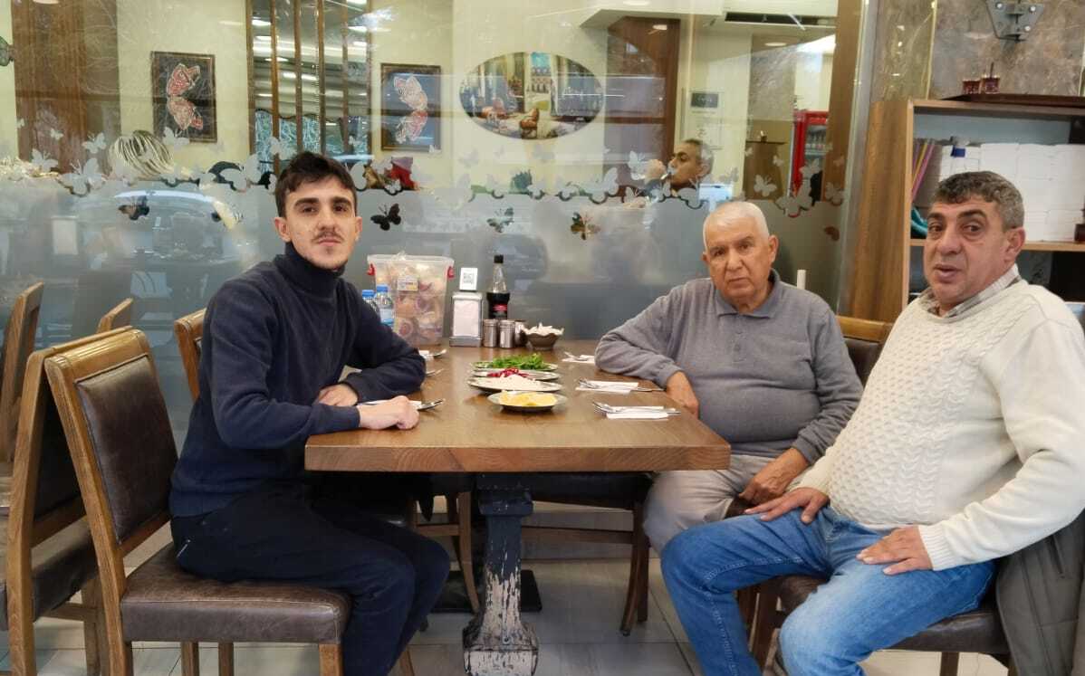 Müşterinin göz bebeği Kelebek restaurant