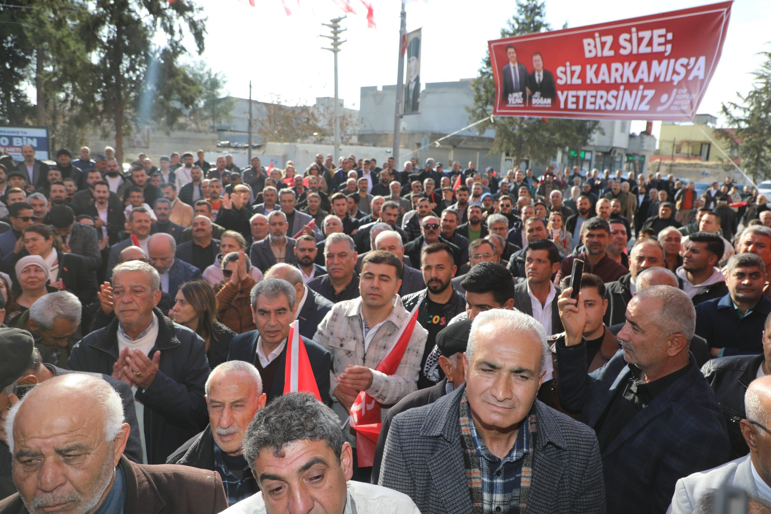 Doğan, 'Karkamış İlçesi Yalnız Değildir' 