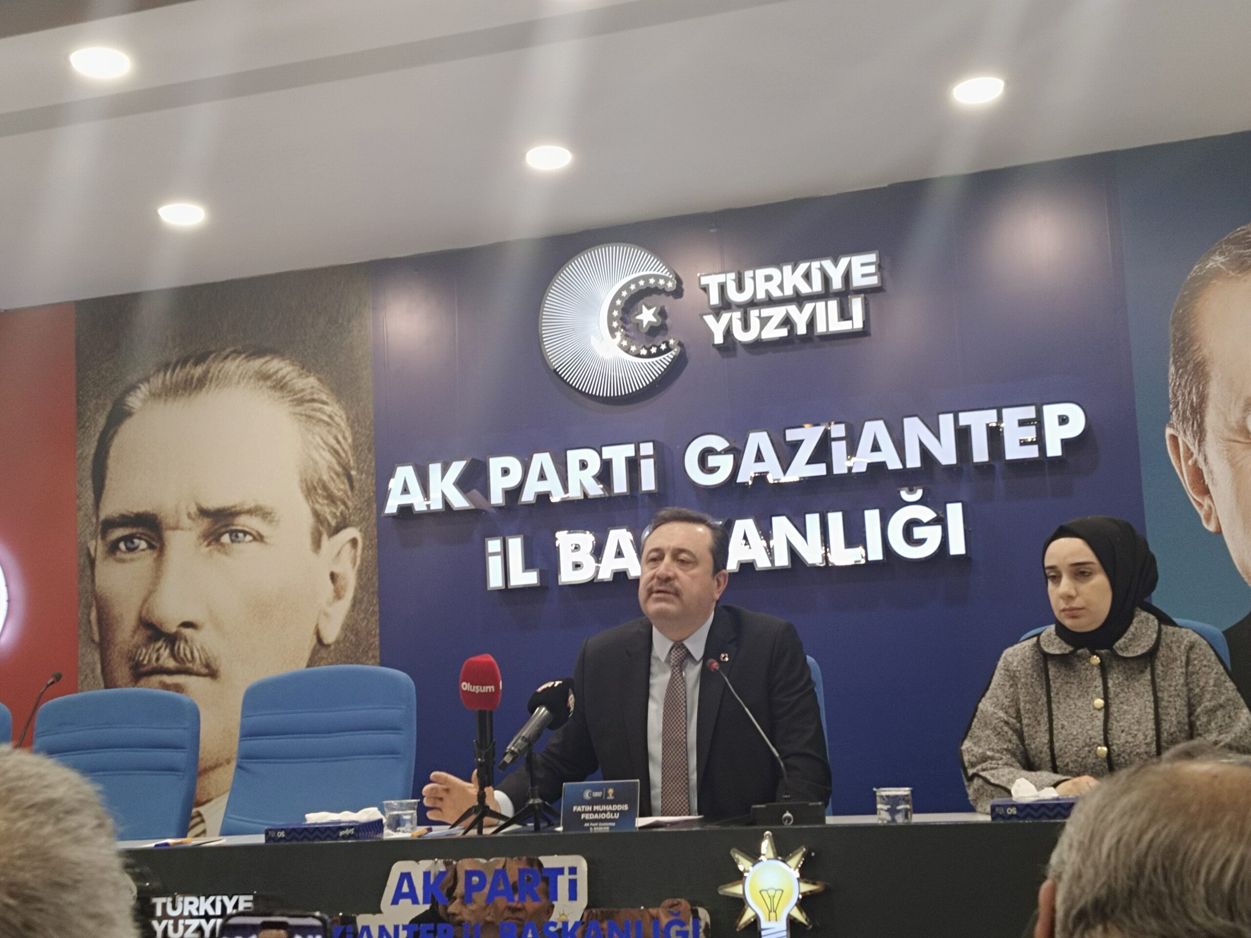 AK Parti 'de görev dağılımı yapıldı